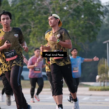 Runner Photo 6766516