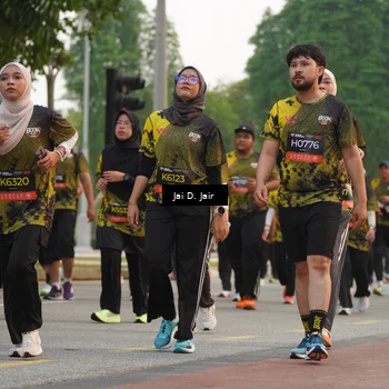 Runner Photo 6766525