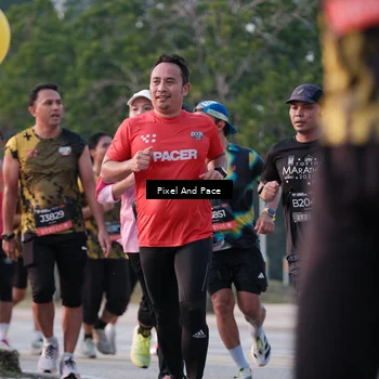 Runner Photo 6766542