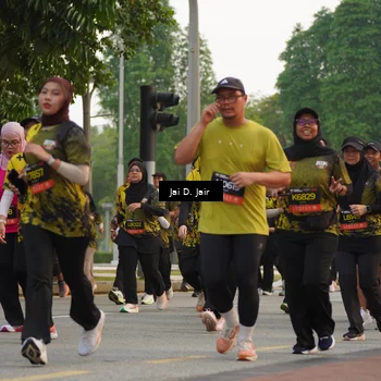 Runner Photo 6766549