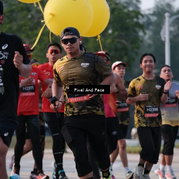 Runner Photo 6766550