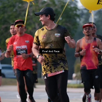 Runner Photo 6766559