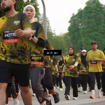 Runner Photo 6766560