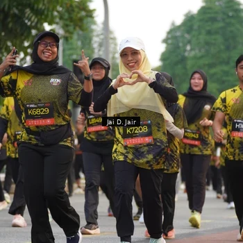 Runner Photo 6766577