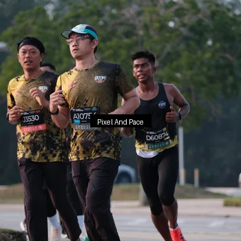 Runner Photo 6766580