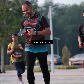 Runner Photo 6766583