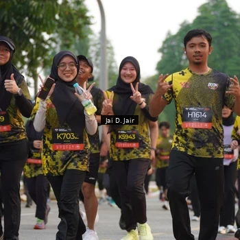 Runner Photo 6766584