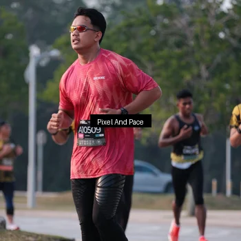 Runner Photo 6766585