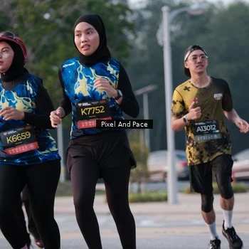 Runner Photo 6766602