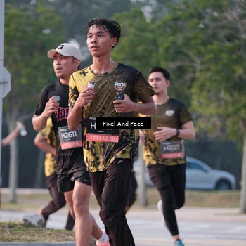 Runner Photo 6766609