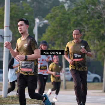 Runner Photo 6766612