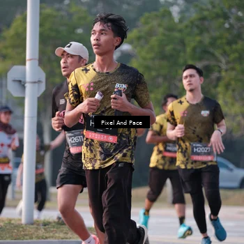 Runner Photo 6766614