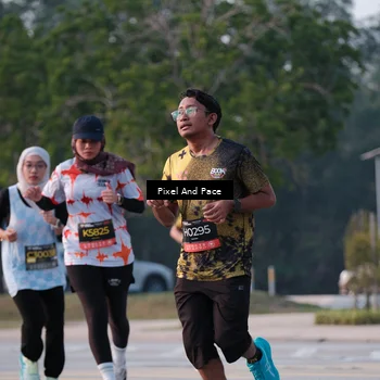 Runner Photo 6766618