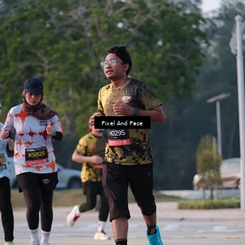 Runner Photo 6766619