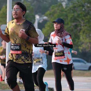 Runner Photo 6766626