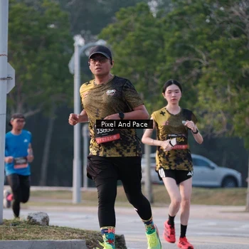 Runner Photo 6766634