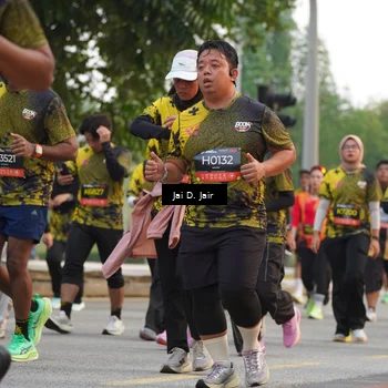 Runner Photo 6766641