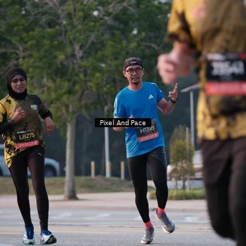 Runner Photo 6766645