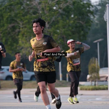 Runner Photo 6766656