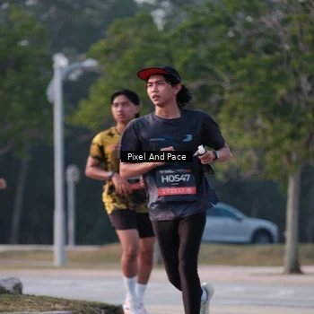 Runner Photo 6766658