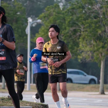 Runner Photo 6766668