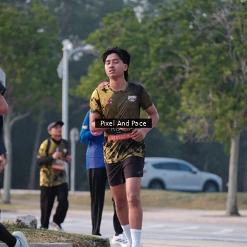 Runner Photo 6766670