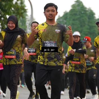 Runner Photo 6766681