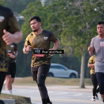 Runner Photo 6766684