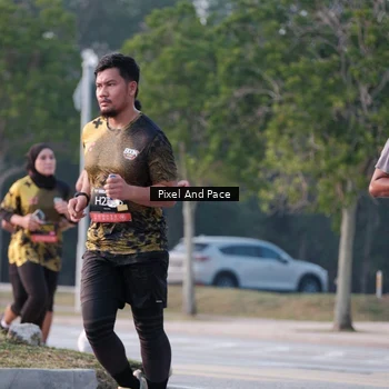 Runner Photo 6766686