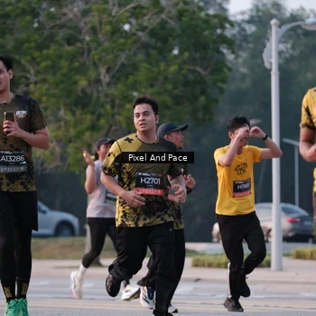 Runner Photo 6766688