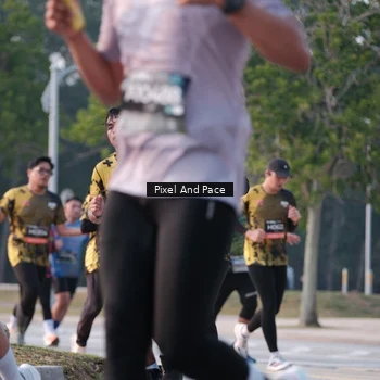 Runner Photo 6766698