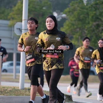 Runner Photo 6766701