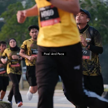 Runner Photo 6766702