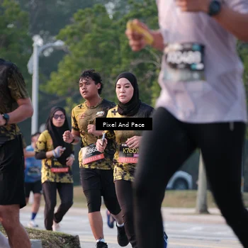 Runner Photo 6766704