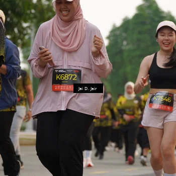 Runner Photo 6766717