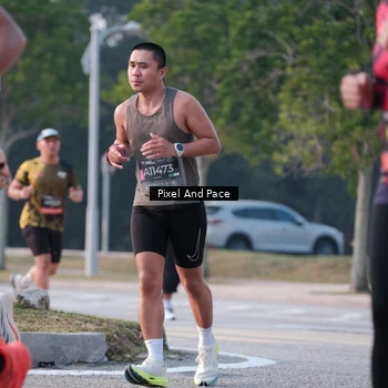 Runner Photo 6766718