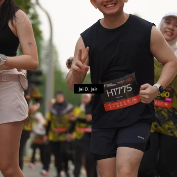 Runner Photo 6766732