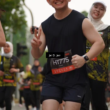 Runner Photo 6766733