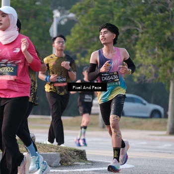 Runner Photo 6766735