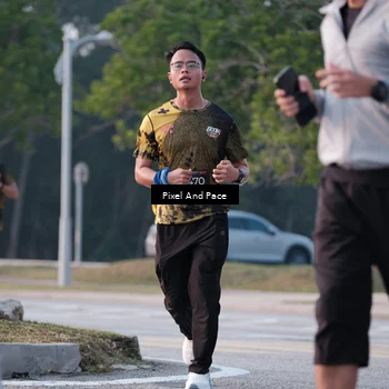 Runner Photo 6766739