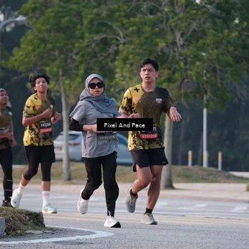 Runner Photo 6766745