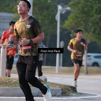 Runner Photo 6766750