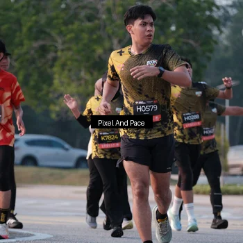Runner Photo 6766752