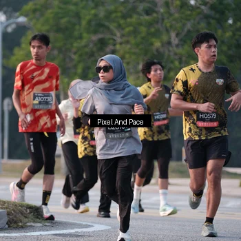 Runner Photo 6766753