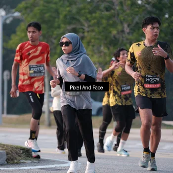 Runner Photo 6766754