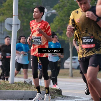 Runner Photo 6766759
