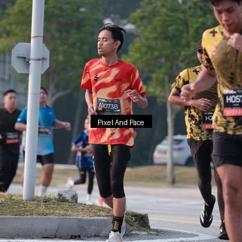 Runner Photo 6766760