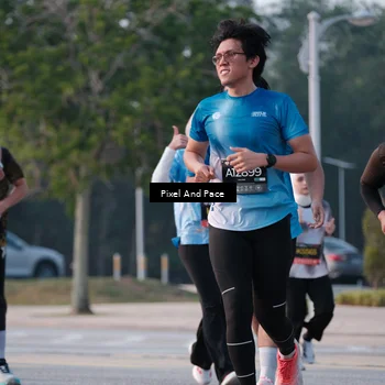 Runner Photo 6766771