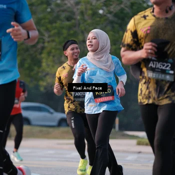 Runner Photo 6766777