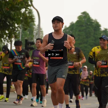 Runner Photo 6766782